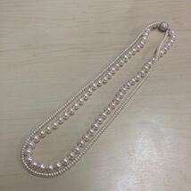 本真珠ネックレス　2連ネックレス　44.5cm 46g 玉サイズ最大7.5mm マグネット式　パールネックレス _画像1