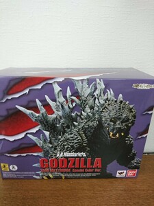 S.H.MonsterArts GODZILLA 2000 MILLENNIUM Special Color Ver. ゴジラ フィギュア