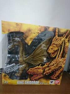 S.H.MonsterArts KING GHIDORAH キングギドラ フィギュア 酒井ゆうじ