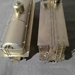 HOn3(10.5mm) ”米国貨車”：ムサシノモデル製品「D&RGW LONG CABOOSE」＋フォムラス製品「TANK CAR」真鍮製メーカー完成 未使用：程度良 の画像9