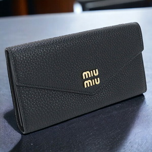 中古 ミュウミュウ 長財布三折小銭入付き レディース ブランド MIUMIU(OUTLET) ヴィッテロダイノ長財布 レザー 5MH024 2DT7 F0002