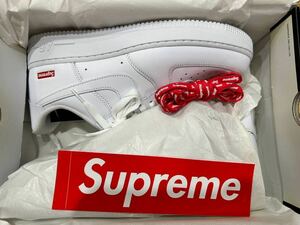 新品 未使用 ステッカー付きSupreme × Nike Air Force 1 Low White シュプリーム × ナイキ エアフォース1 ロー 28㎝ us10 白 赤BOXロゴ付