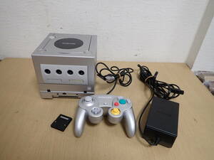 [6053/S5A] together 4 point Nintendo nintendo Game Cube Nintendo GAME CUBE silver controller body game machine Junk 