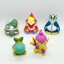 色違い ポケモンキッズ 10体セット 懸賞当選品 ギャラドス キモリ ヒコザル エンペルトなど 指人形 ソフビ フィギュア 色ちがい レア_画像2