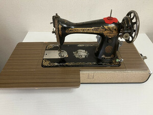  actual work 100 year thing antique antique SINGER singer sewing machine Cleopatra s fins ks