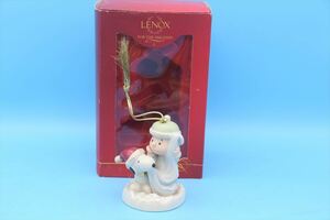 Lenox Peanuts Snuggle Up Snoopy Ornament/レノックス スヌーピー ライナス/ピーナッツ/180809093