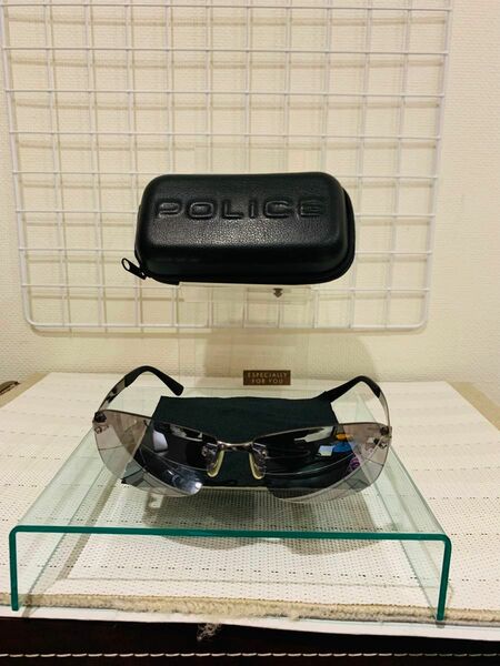 【ケース付き美品】POLICE ポリス　 サングラス　度なし　メンズ　