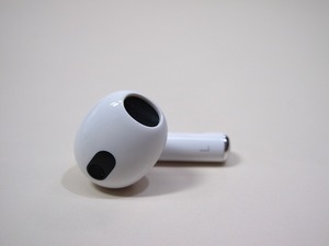 Apple純正 AirPods 第3世代 エアーポッズ MME73J/A 左 イヤホン 左耳のみ　A2564　[L]