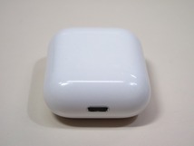 Apple純正 アップル Air Pods エアーポッズ ワイヤレスイヤホン A1602 充電ケースのみの出品です　ライトニング端子_画像9