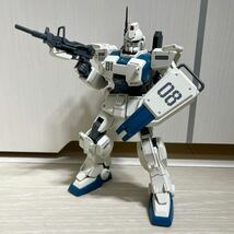 ガンプラ完成品 RX-79 （G） Ez-8 ガンダムイージーエイト 1/100スケール MG マスターグレード 機動戦士ガンダム 第08MS小隊_画像1