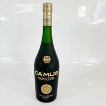 未開栓 camus カミュ　napoleon ナポレオン コニャック cognac brandy ブランデー　古酒 洋酒 700ml 40%_画像1