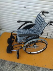KS-24-0529-01　自走式車椅子　カワムラサイクル　WAVIT　ウェイビット　WA22-40