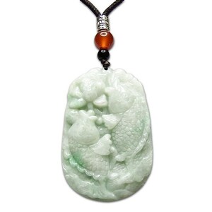 一点物緑入り天然石ひすいジェダイト鯉蓮の花彫刻本翡翠紐ネックレス105-059RZa