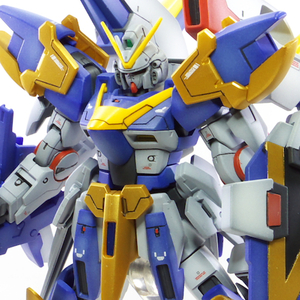 HGUC V2ガンダム アサルトバスター 改修塗装完成品