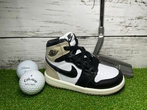 新品　超激レア　スニーカー型パターカバー　NIKE JORDAN 1 　HIGH OG ラテ　ゴルフ　パターカバー　 