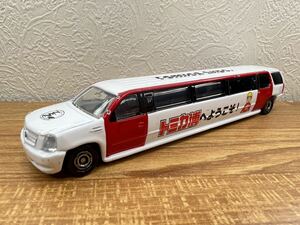  Tomica Event model long type Tomica Cadillac Escalade 