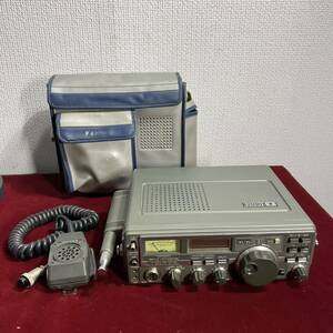 3棚009 ICOM　IC-505　50MHz　SSB　CW　FMトランシーバー　専用ケース　通電可