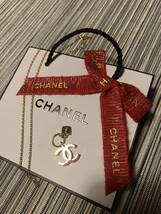 SALE 【CHANEL】ホリデー数量限定品 チャーム ネックレス チェーンセット & CECIL McBEE華やかワンピ_画像1