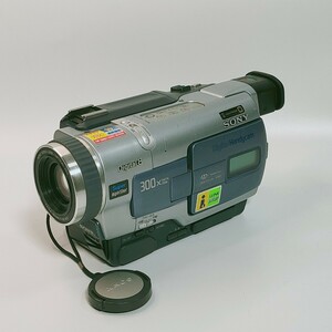 SONY DCR-TRV300 ジャンク 部品取り 現状渡し デジタルビデオカメラ ハンディカム Digital8 デジタルエイト 8ミリビデオ ハイエイト Hi8
