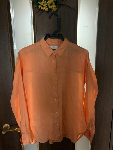 ユニクロ 麻100% 長袖シャツ オレンジ サイズL 長袖シャツ 未使用に近い