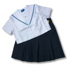 【新品未使用品】セーラー夏服上衣&おまけスカート1着★学生服*前開き*白襟*ライトブルー2ライン*白色*ホワイトボディ*175A*19号(SV19G)_画像7