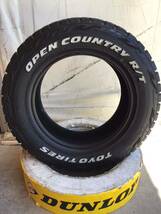 ★ホワイトレター★TOYO TIRES OPEN COUNTR トーヨー オープンカントリー 215/65R16c 109/107Q 8PR 製造2023年 中古品1本_画像1