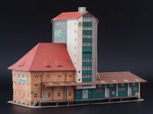 KIBRI structure cargo warehouse Z gauge 