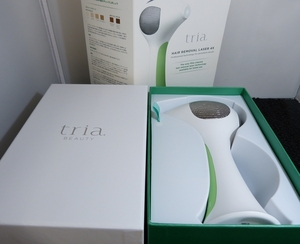 ◇中古美品　TRIA BEAUTY　LHR 4.0 HAIR REMOVAL LAZER 4X 　パーソナルレーザー 脱毛器4X　動作OK　家庭用　アダプタ・箱・取説付き◇