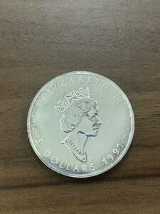 エリザベス カナダ 1オンス 銀貨　シルバー　999.9 5ドル　メイプル　31.3g