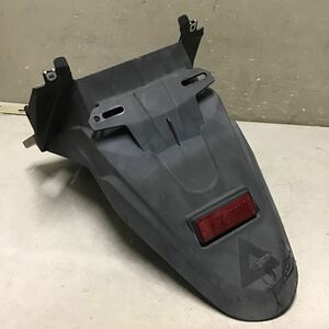 p15-8 スズキ アドレス125 DT11A リアフェンダー　純正部品