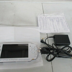 G3034 送料無料！PSP プレイステーション・ポータブル パール・ホワイト PSP-3000PW 中古品/動作確認済み/メモリー8GB付の画像3