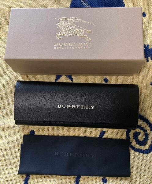 バーバリー　Burberry メガネケース　外箱付き　正規品