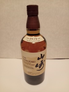 未開栓　SUNTORY　サントリー　THEYAMAZAKI　山崎　シングルモルト　ウィスキー　700ml 　アルコール度数43％　箱入り