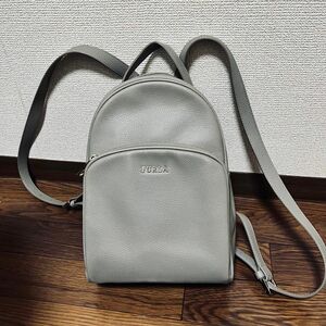 FURLA ミニリュック レザー グレー 