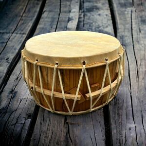  traditional Japanese musical instrument Japanese drum details unknown . futoshi hand drum 