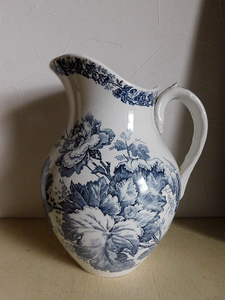 * France antique beautiful ... blue flower. pitcher * large 