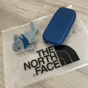 ザノースフェイス THE NORTH FACE ケース　Switchライト　サメキーホルダー☆未使用！付属品