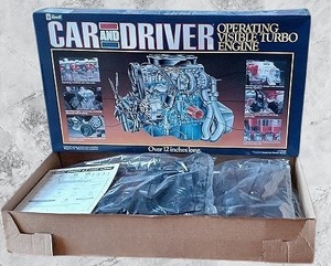 特大　1/3スケール 2.3リッター4気筒ターボ　USA レベル 自動車エンジン精巧プラモデル　未開封品　国内入手困難　希少品