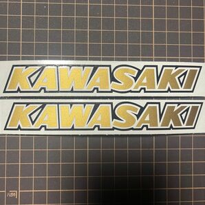 Kawasaki カワサキ　カッティングステッカー　旧車　重ね貼り【黒、金】２枚セット　4