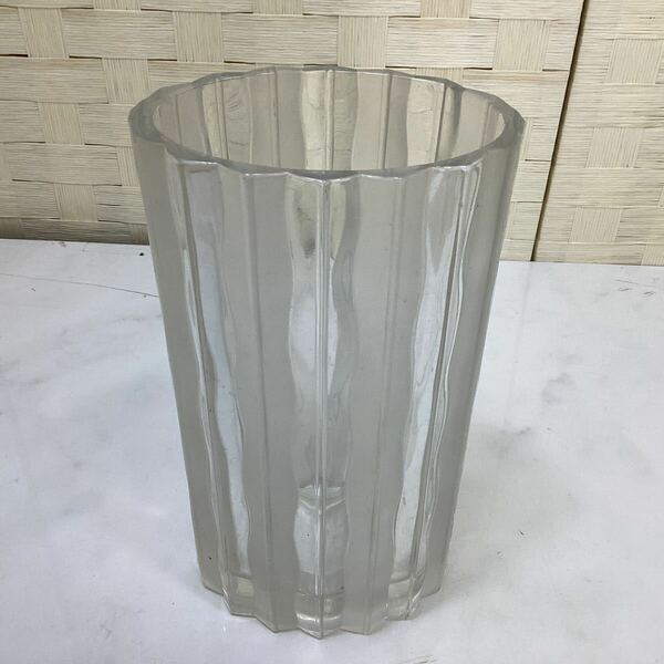 クリスタル　花瓶　ガラス花瓶　フラワースタンド　インテリア（Ｊ127）