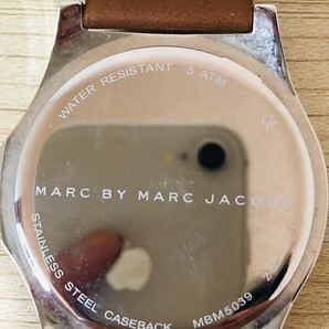 ● MARC BY MARC JACOBS マークバイマークジェイコブス MBM5039 腕時計 SS×レザー 茶 クオーツ アナログ表示 メンズ 黒文字盤の画像8