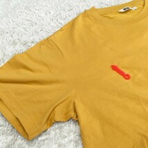 【18876】 UNIQLO ユニクロ 半袖Tシャツ カットソー サイズL イエロー シンプル カジュアル Uネック 無地 明るい 着心地抜群 メンズ_画像5