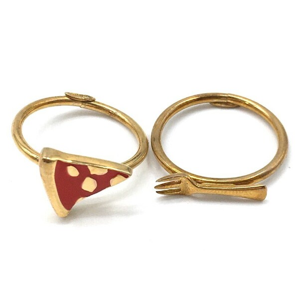 【16598】 DIESEL ディーゼル ゴールド ピザ フォーク チャーム 指輪 シンプル モチーフ かわいい ビジュー アクセント レディース