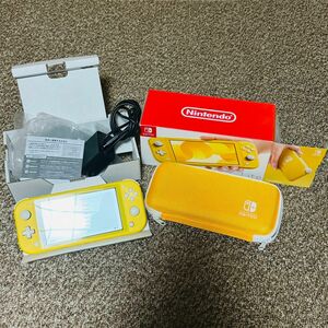 【美品欠品なし】Nintendo Switch Lite ニンテンドースイッチ イエロー外箱/液晶保護フィルム/ハードケース付き 