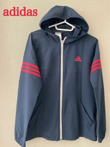 adidasレディースパーカー