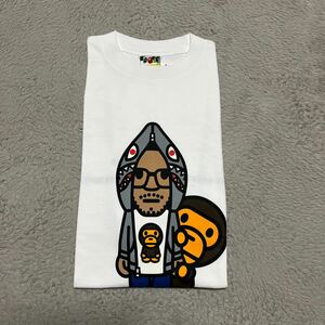 新品未使用　2009年　A BATHING APE BAPE KAWS KID CUDI BABY MILO tee tシャツ SHARK HOODIE シャークパーカー　m 白　ホワイト