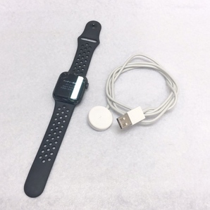★1円スタート ジャンク品 Apple Watch Nike SE 40mm GPS Cellularモデル アップルウォッチ 現状品 中古品 液晶破損 の画像1