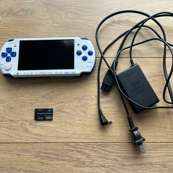 【美品】PSP本体 2/4/8GBメモリースティック 充電器 箱無し