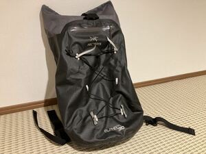 アークテリクスAlpha FL30 ARCTERYX 