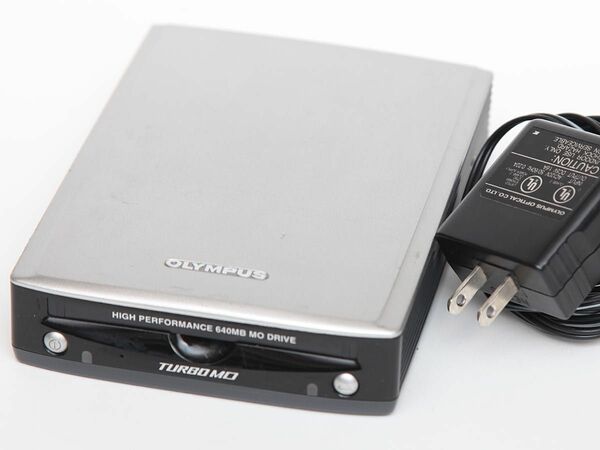 オリンパス　SCSI接続　640MB　MOドライブ　高速モデル +オマケ